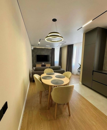 Mircea cel bătrân 41