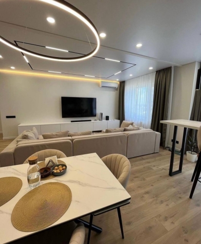 74 m2 , SkyHouse , strada Grenoble 120